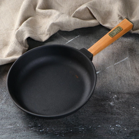 SARTEN DE HIERRO FUNDIDO BRIZOLL 24CM C/MANGO MADERA