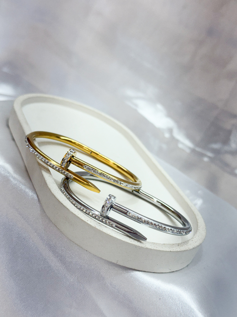BRACELETE PREGO CRAVEJADO - AÇO INOXIDÁVEL