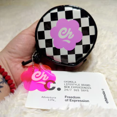 Monedero o porta auriculares Chimola
