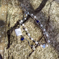 Pulsera Doble cadena, perlas y corazones
