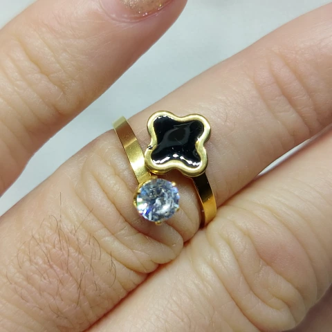 Anillo de acero dorado #17