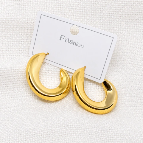 Aros tipo argolla metálicos dorados