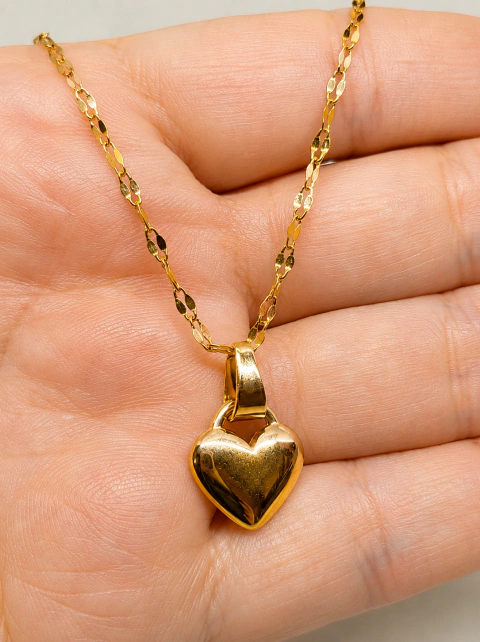 Corazón de 1,3cm con cadena acero dorado