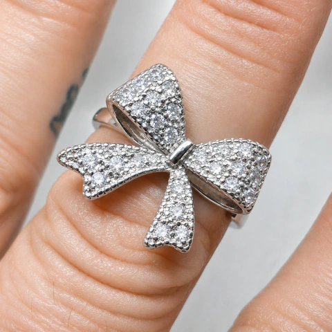 Anillo extensible moño con strass