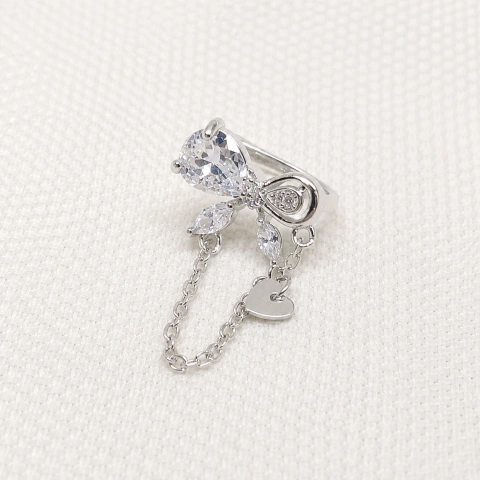 Cuff moño con cadena