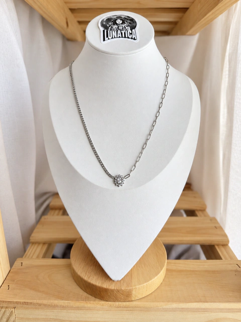 Collar cadena y strass AQ