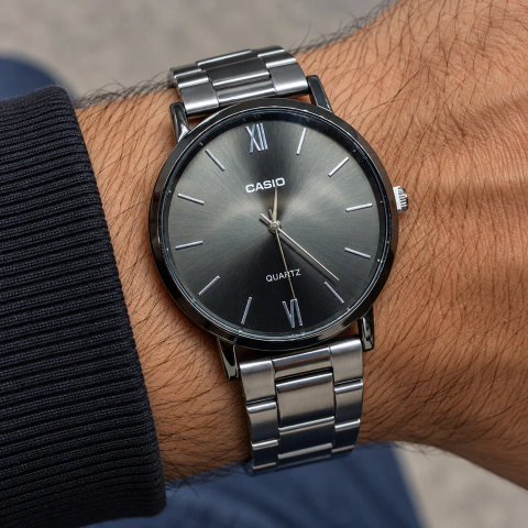 Reloj Casio MTP-VT01