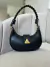 Bolsa Feminina Baguete Lola Preta na internet