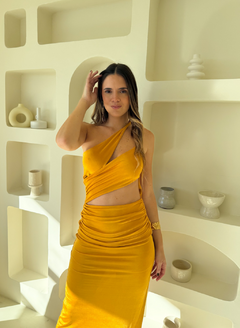 VESTIDO BLUMA MOSTAZA SLINKY en internet