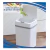 Tacho cesto de basura automático blanco con sensor de apertura y capacidad de 15 litros en cocina
