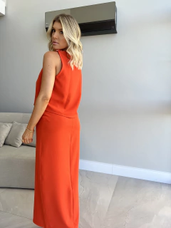 Blusa Ana Laranja na internet