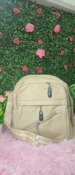 MOCHILA Q79C - comprar online