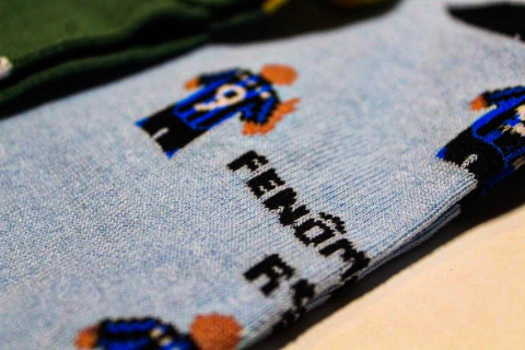 O Feeenooomeeenooo R9