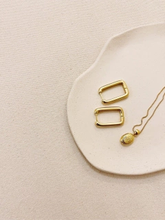 Brinco Argola Retângulo Liso - comprar online