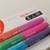KIT PINCEL QUADRO BRANCO 2X1 CORES VIBRANTES na internet