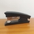 GRAMPEADOR PLÁSTICO P/ ATÉ 25 FOLHAS C-08 CIS