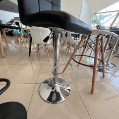 Banqueta Baru - negra - tienda online