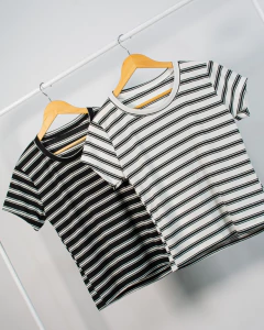 REMERA FLORENCIA - Chesmin