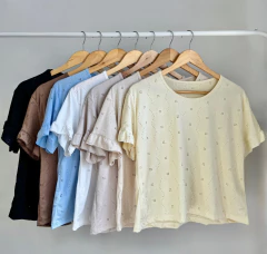 REMERA CAROLINA en internet