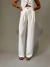 Calça Reta Alfaiataria Timeless - BM STORE Moda Feminina e Vestuário