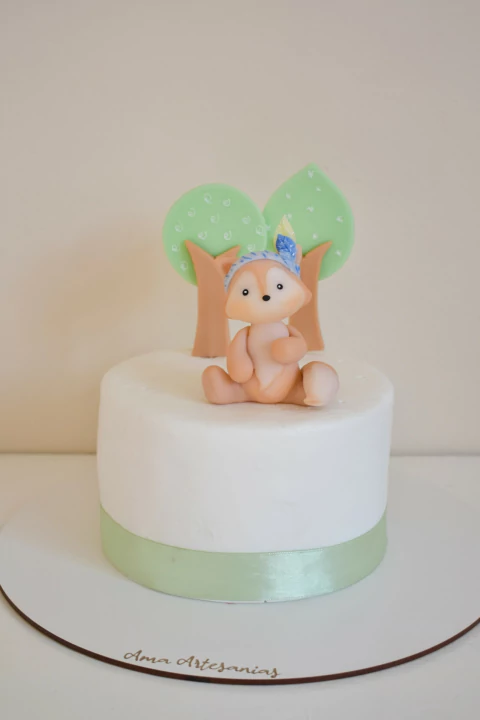 Adorno del Bosque Zorro y árboles