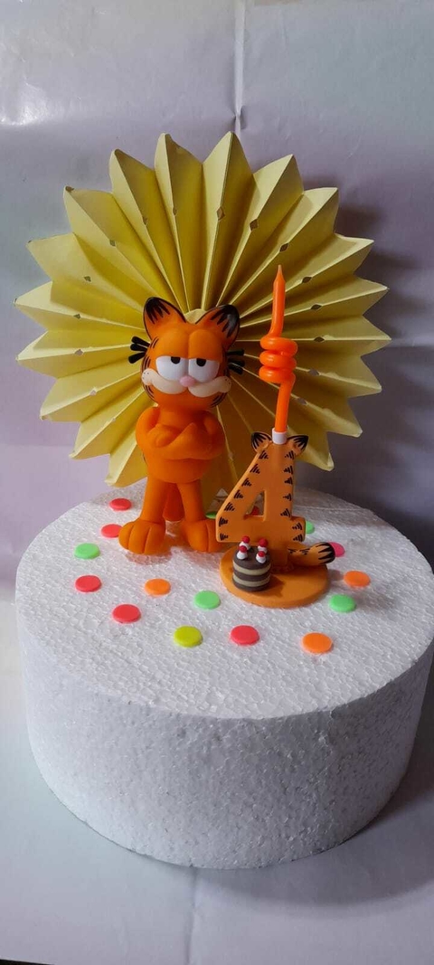 Garfield con vela