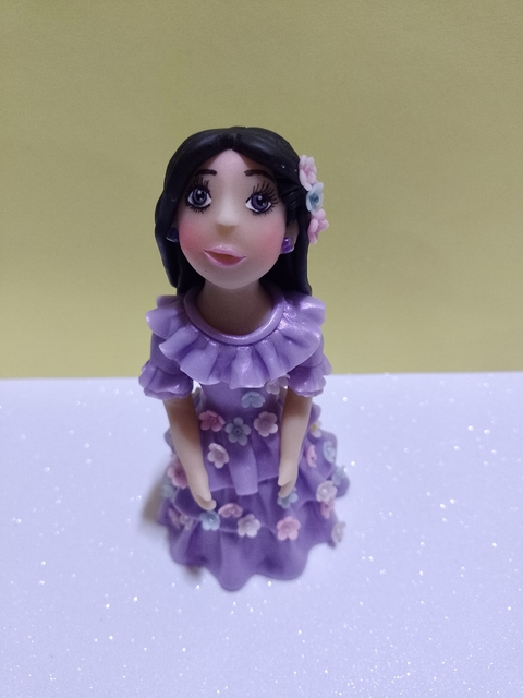 Personaje de encanto Isabel