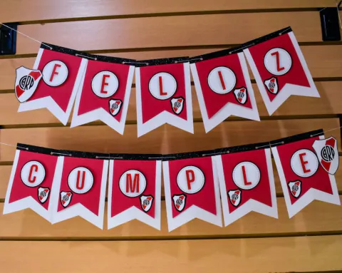 Banderín de River Plate