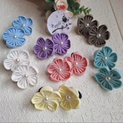 Colitas flor y perlas x 6 pares - comprar online