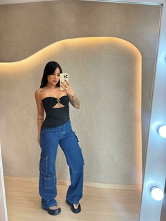 Cropped Assimétrico Argola - comprar online