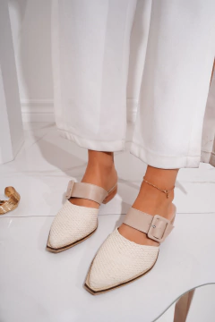 TORONTO - Becca Shoes