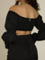 Cropped Maya Preto na internet