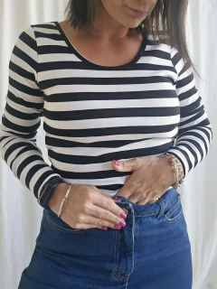 OUTLET SIN CAMBIO Remera manga larga push up TALLE 2 RAYAS blanco y negro - tienda online