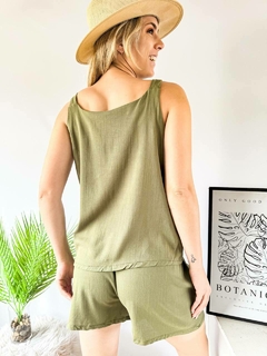 Imagen de Musculosa Alessia (lino con spandex)
