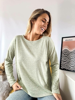 remera leon (lanilla suave) - signo