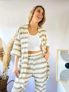 Imagen de kimono croshet rayado