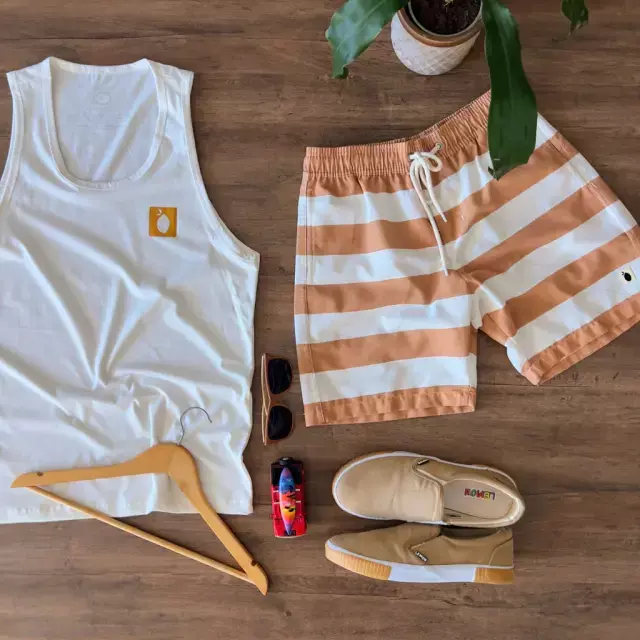 Regata básica simbolo dourado