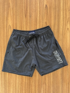 Sport short Lemon preta na internet