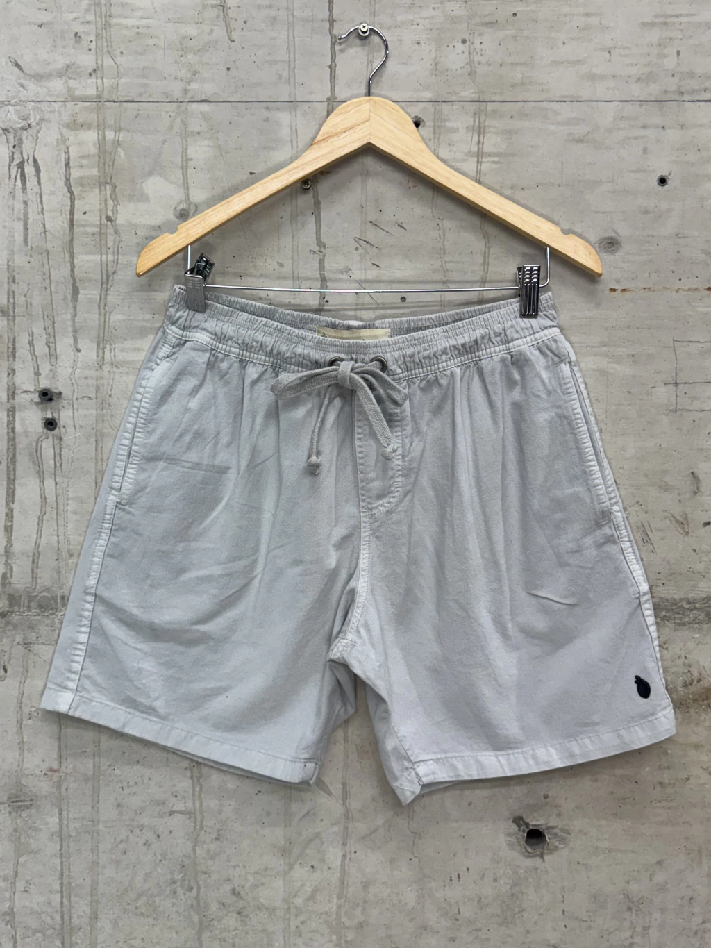 Short sarja Lemon cinza