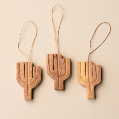 Trio Pingentes em Madeira