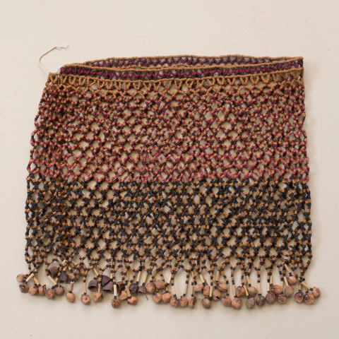 Tanga Indígena com Sementes Naturais