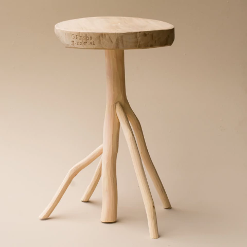 Banco em Madeira - Gedson Rosa