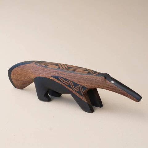 Banco Indígena em Madeira - Etnia Waujá