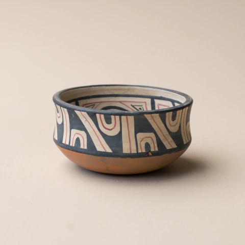 Tigela em Cerâmica Marajoara
