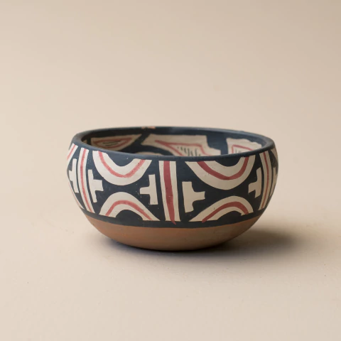 Tigela em Cerâmica Marajoara