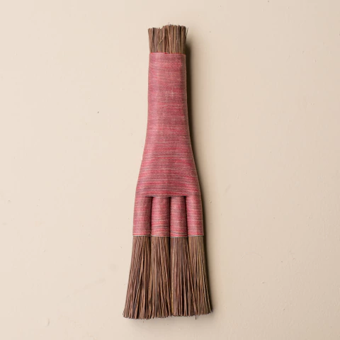 Vassourinha em Piaçava 4 Dedos