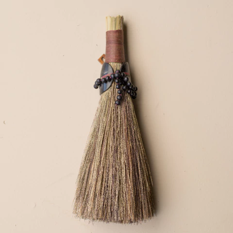 Vassourinha em Fibra Natural