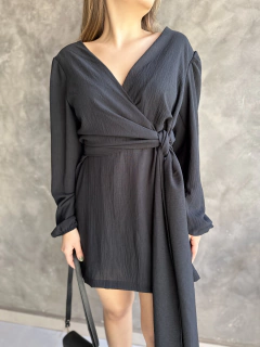 Imagem do vestido Cléo - black