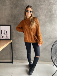 Skinny Jeans Preta (com rasgo) - loja online