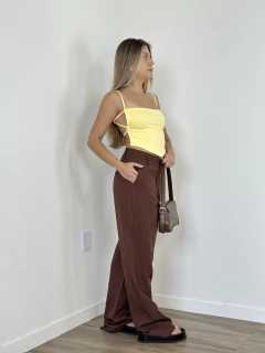 Cropped Giulia - manteiga